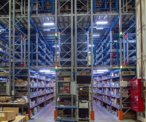 Мезонин с установленным на ячейки ТМЦ PTL